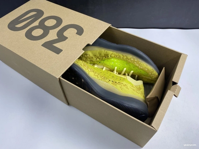 GLOW ADIDAS HYLTE YEEZY 380 BOOST FZ4990 0719